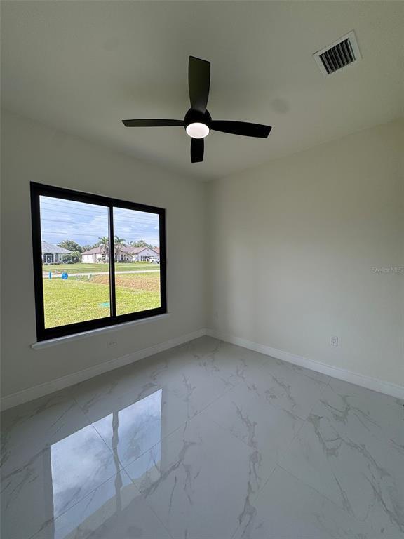 Building Photo - 16475 Hillsborough Blvd