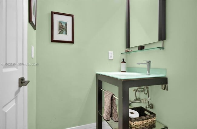 Building Photo - 2101 NE 211th Terrace