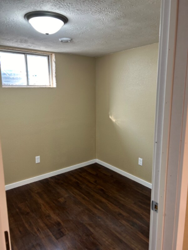 Building Photo - 1304 N Kiwanis Ave