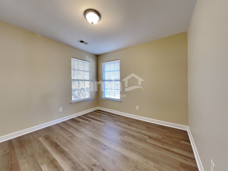 Building Photo - 3014 Argyll Dr