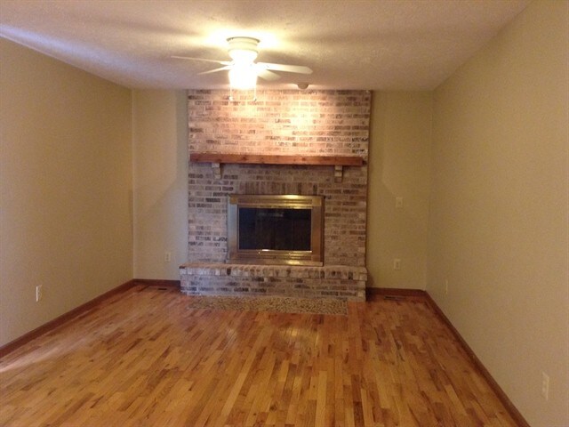 Building Photo - 2620 Childers Dr