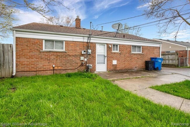 Building Photo - 11140 Ocalla Dr
