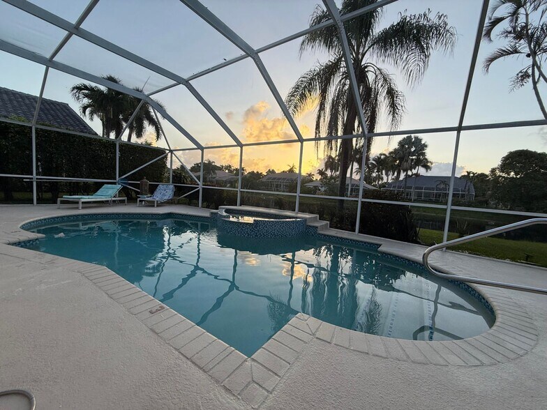 Building Photo - 9392 Cascade Ct