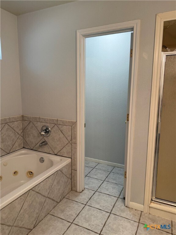 Building Photo - 2105 Indian Camp Trail