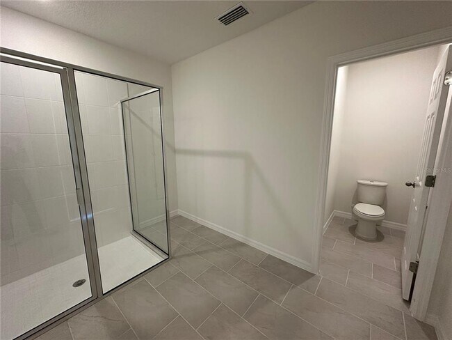 Building Photo - 5140 Springrise Dr