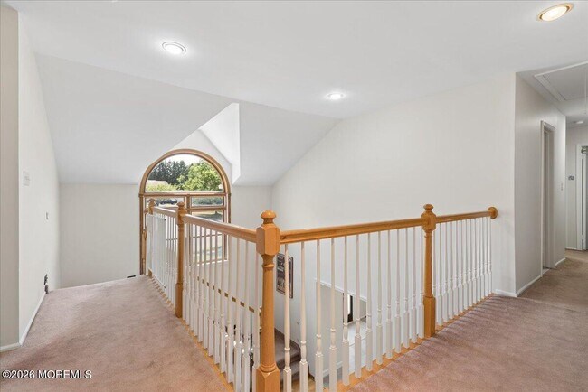 Building Photo - 7 Cannan Ct