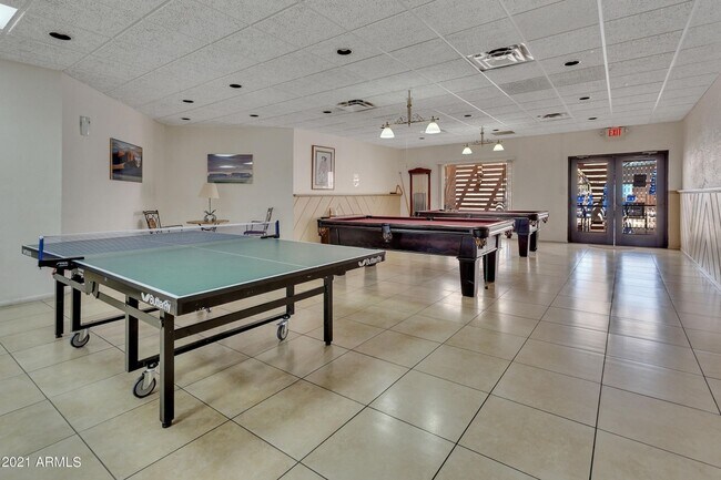 Building Photo - SCOTTSDALE SHADOWS LUXURY CONDO WITH AC, WATER INCLUDED AND 9 HOLE GOLF