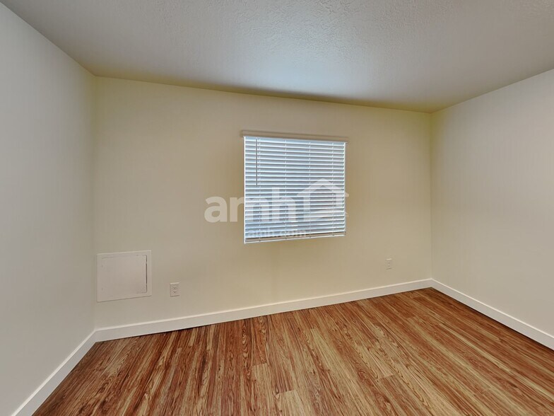 Building Photo - 3472 N Annabell St