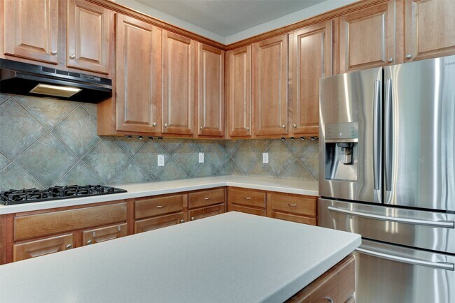 Building Photo - 1903 Blue Water Bay Dr