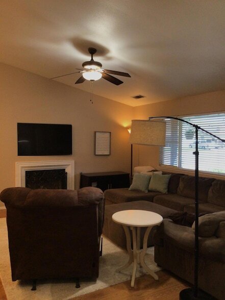 Building Photo - 1555 Morgan Dr