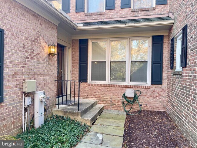 Building Photo - 11803 Bishops Content Rd