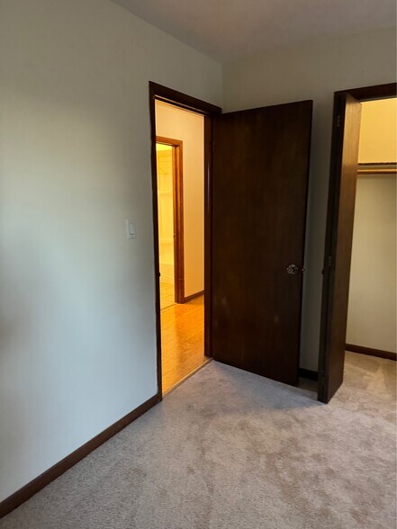 Bedroom - 1922 N 18th Ave