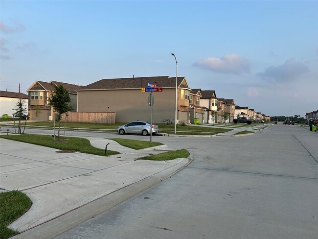 Building Photo - 1511 Revolution Way