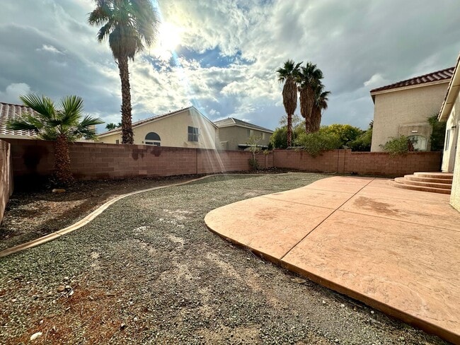 Building Photo - 6747 Enchanted Cove Ct