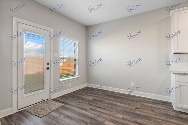Building Photo - 1036 Calhoun Dr