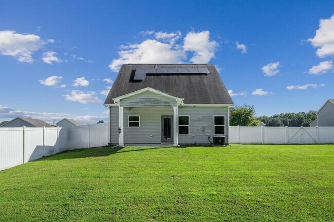 Building Photo - 230 Timberline Oak Dr