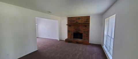 Building Photo - 2301 Sweetbriar Ct