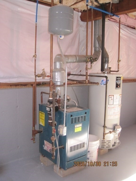 Building Photo - 9 Rickard St