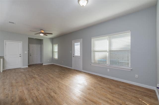 Building Photo - 2030 Brookes St