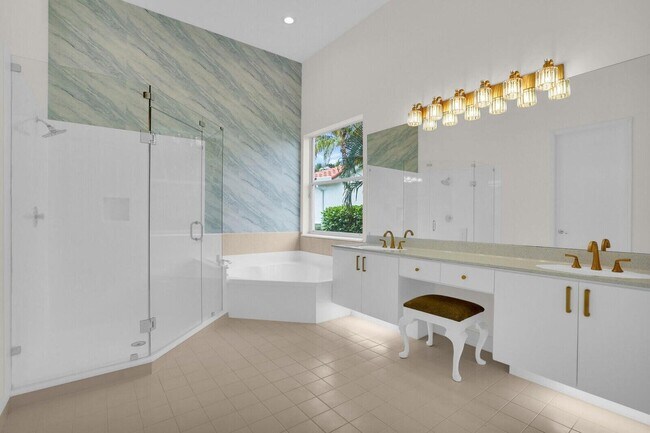 Building Photo - 18544 Ocean Mist Dr