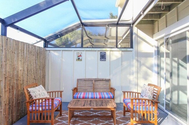 Building Photo - 6335 Riverwalk Ln