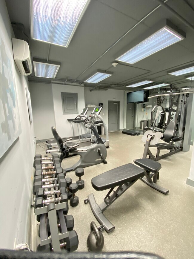 Fitness Center - 21 George St