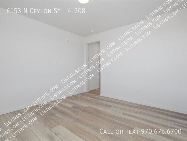 Building Photo - 6153 N Ceylon St