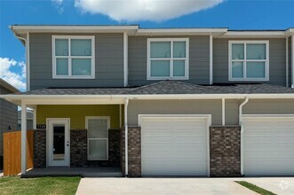 Building Photo - 7729 Westhall Pl