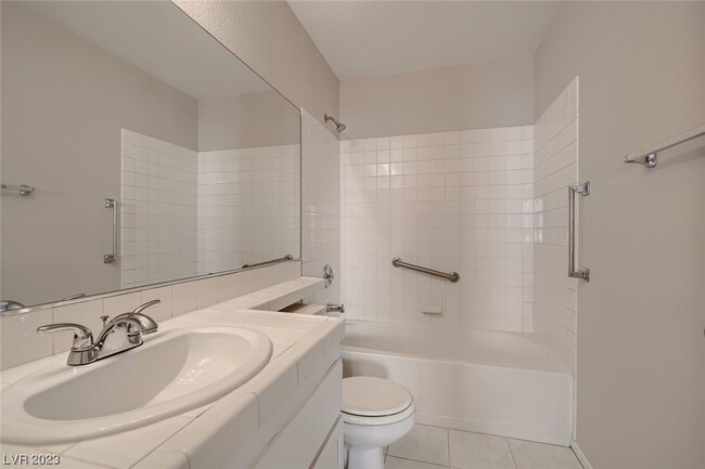 Building Photo - 628 Casa Del Norte Dr