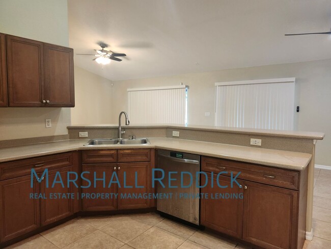 Building Photo - Single Family Home in Cape Coral - 4 Bedro...