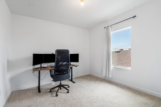 Building Photo - 14045 Enzi Wy