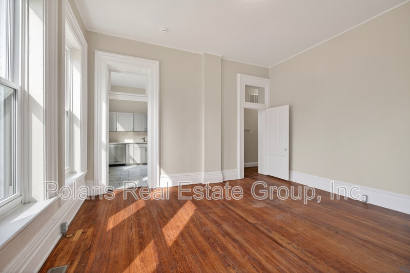 Building Photo - 404 N Lebanon St