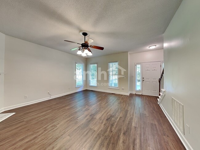 Building Photo - 1900 Spanish Bay Ct