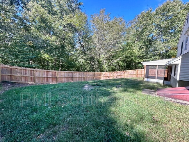 Building Photo - 57 Hill Top Trail