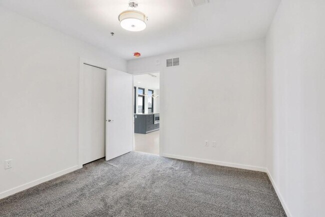 Building Photo - 1240 S 2nd St