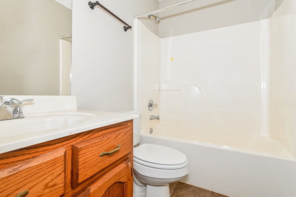 Building Photo - 7892 Jane Ayre Dr