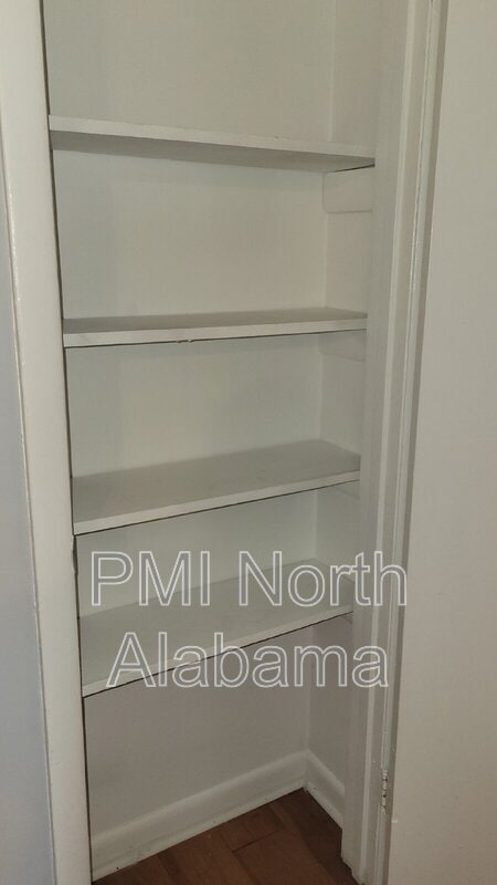 Building Photo - 1221 Grant St SE