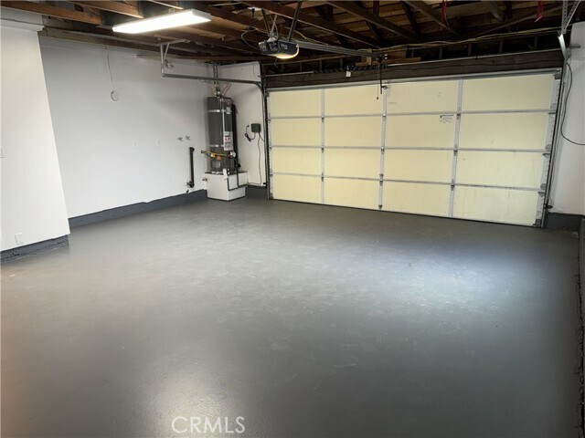 Building Photo - 213 N Royal Pl