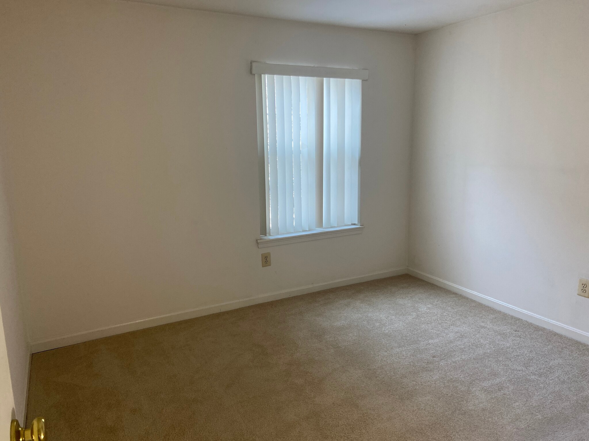 secondary bedroom - 105 Three Coin Way