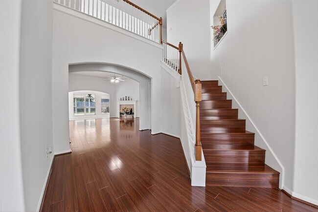 Building Photo - 7907 Swan Hollow Ct