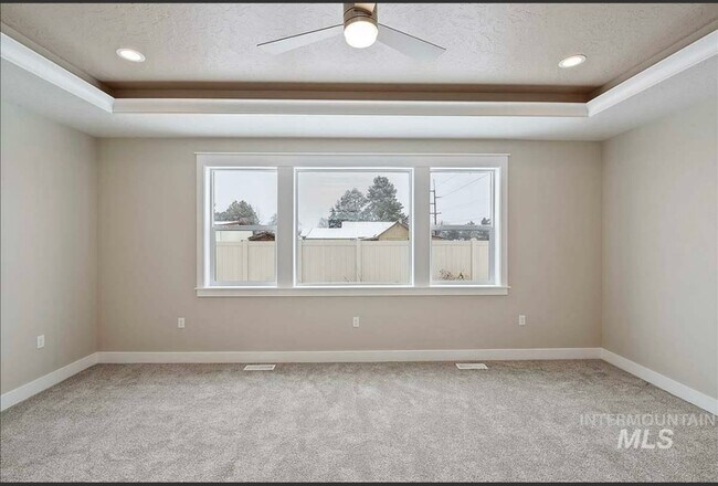 Building Photo - Beautiful Custom Single Level Boise Home A...
