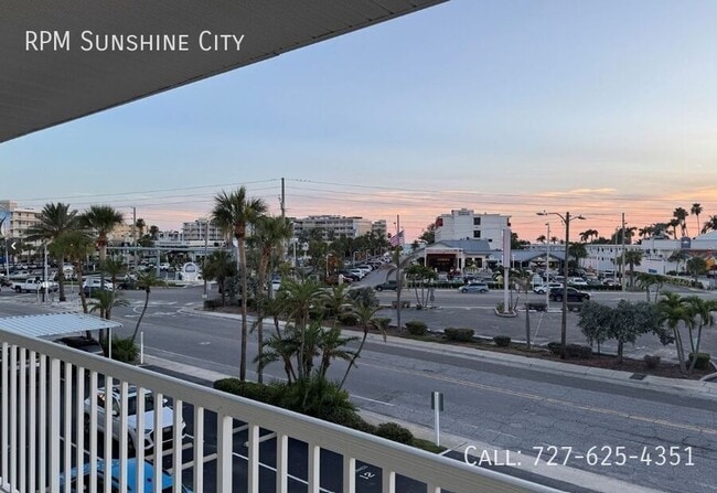 Building Photo - 6161 Gulf Winds Dr