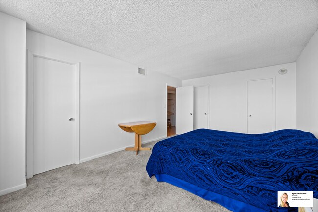 Building Photo - 137 Golden Isles Dr