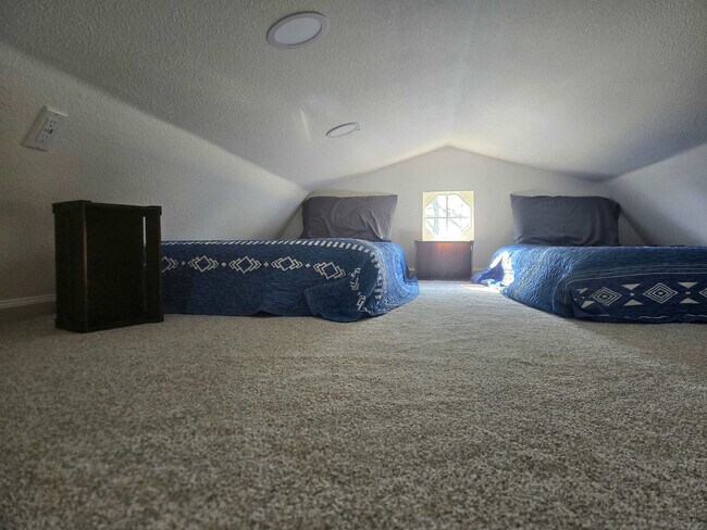 Building Photo - 1207 Shahan Prairie Rd