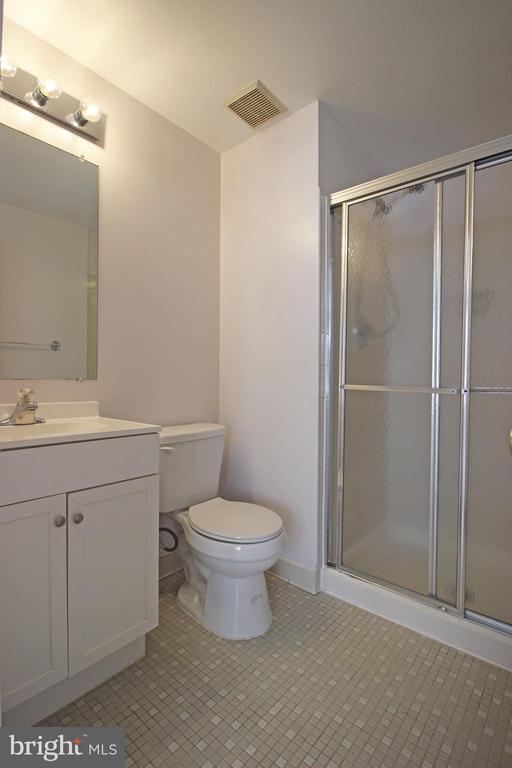 Building Photo - 5940 Grisby House Ct