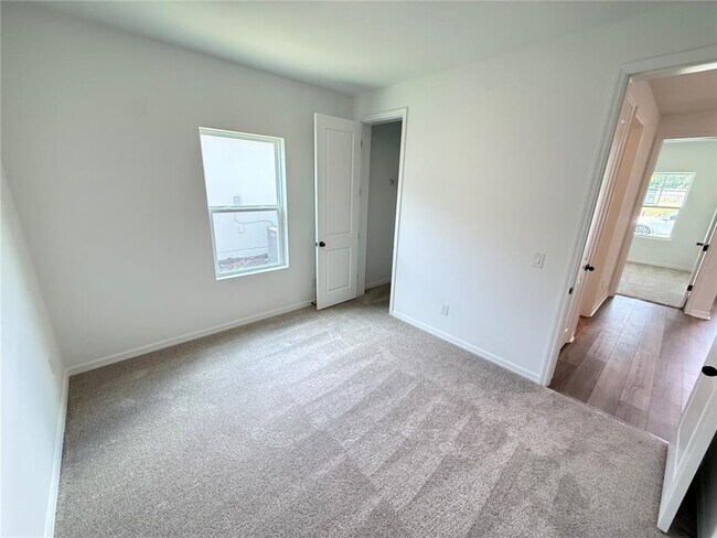 Building Photo - 2653 Broadwing St