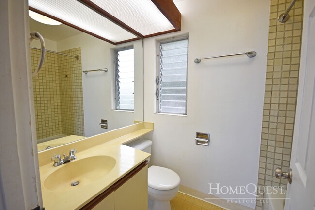 Building Photo - Resort Living in Poha Kea Point 2/2/2  Oce...