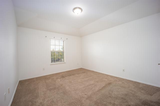 Building Photo - 1300 Coleman Dr