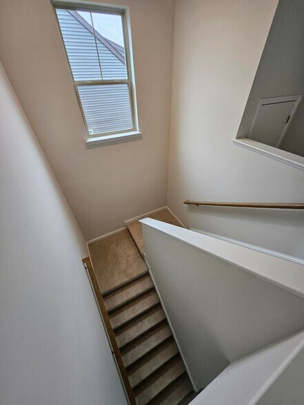 Building Photo - 16913 St Marion Wy