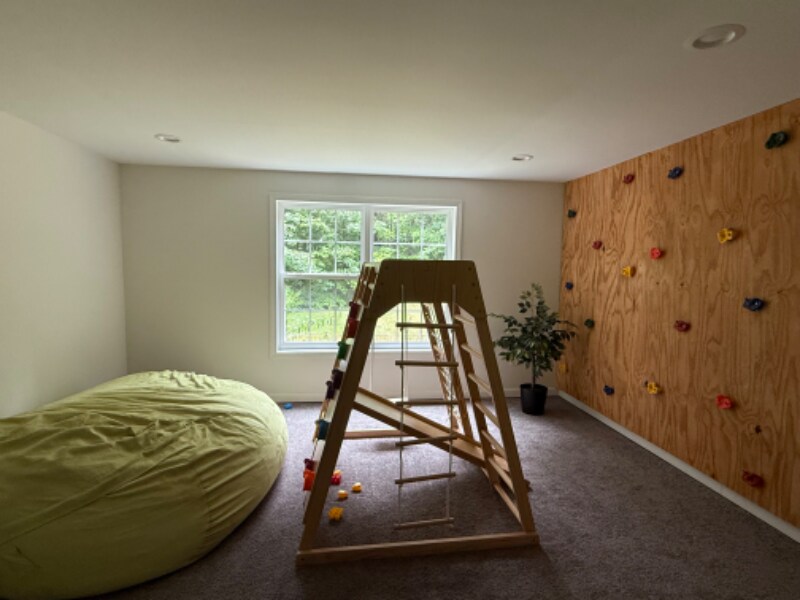 Building Photo - 28 Partridge Dr